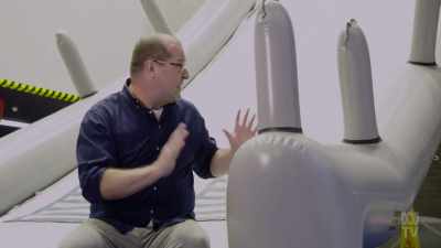 They've gotta survive
a crash landing, - Aussie Inventions That Changed The World
