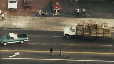 THEY'VE SET UP A COMMAND
POST AND THAT OFFICERS HAVE - LA 92