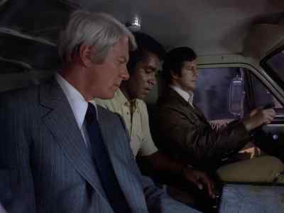 They've stopped. - Mission: Impossible