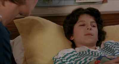 - They've stopped.
- What's stopped. - Paperhouse