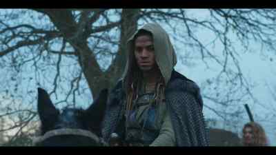 They've taken a child. - Britannia
