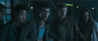ठीक है। आ जाओ। आ जाओ! - Maze Runner: The Scorch Trials