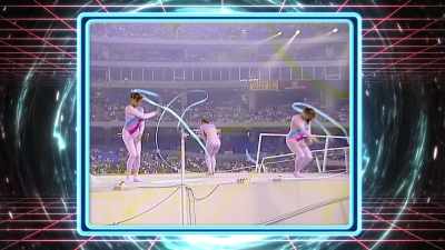 Things kicked off with an opening number - Memory Hole