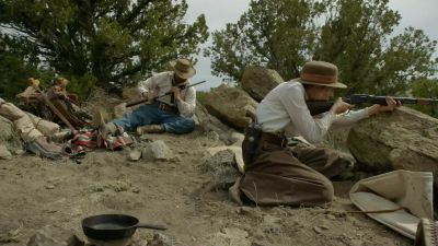 - Think you can cover me?
- Yep. - Two Sinners and a Mule