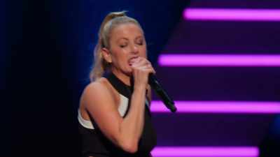 Think of how we could pitch it like, - Iliza Shlesinger: Unveiled