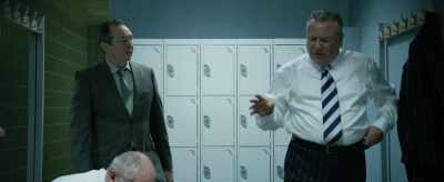 - Think you're young?
- Nah, they think I've still got a future. - King of Thieves