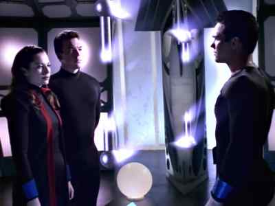 - Thinking about her?
- I know she's thinking about me. - Lois & Clark: The New Adventures of Superman