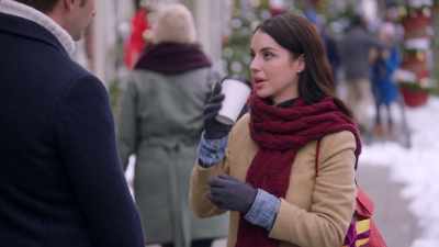Thinking of entering
the contest myself, - A Sweet Christmas Romance