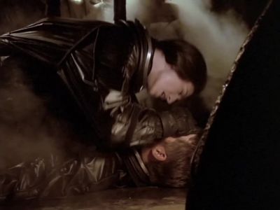 Thirteen, fourteen, come on! - Farscape
