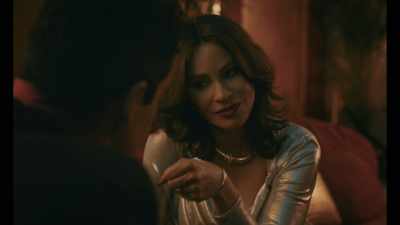 Thirty grand. But for the cop's son, 25. - Griselda