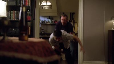 Thirty-one, thirty-one! Hike! - House