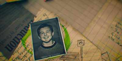 Thirty-one years
ago, Richie Fife went missing. - Home Before Dark