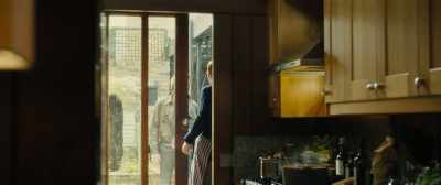 - This a bad time?
- No. No, not at all. Come in. - Our Kind of Traitor