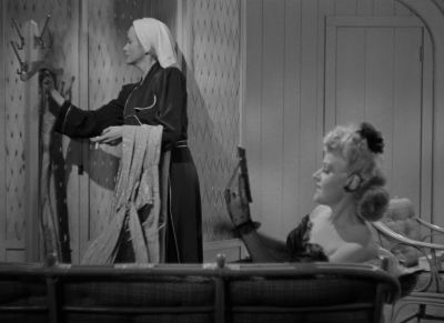 This is a bad town for blondes - The Leopard Man
