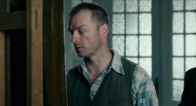 This is a bit like a mafia.
Munchen is good.
. - Never Look Away