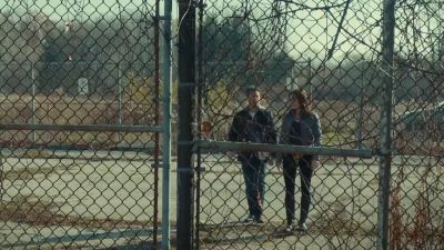 - This is a crazy place
to hide a horse. - Private Eyes