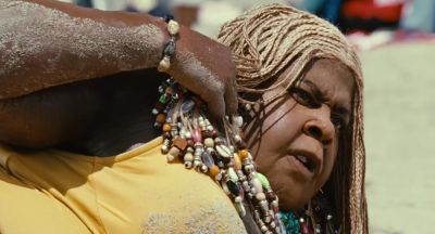 This is a family beach not Chippendales - Big Momma's House 2