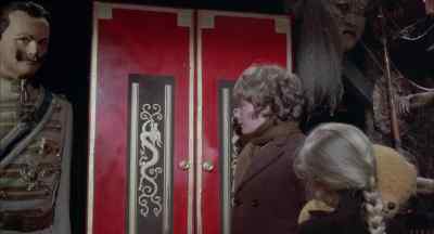 This is a magic
cabinet. - Whoever Slew Auntie Roo?