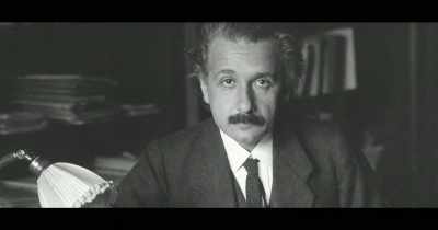 This is a radically egalitarian physics, - The End of Quantum Reality