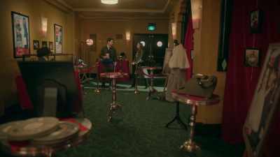 This is a room with
a few stories. - Christmas Movie Magic