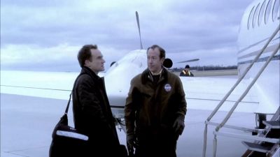 This is a small plane. - The West Wing