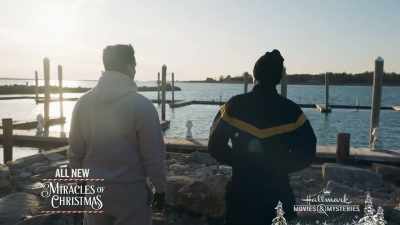 - This is a special place.
- It is, right? - Holiday for Heroes