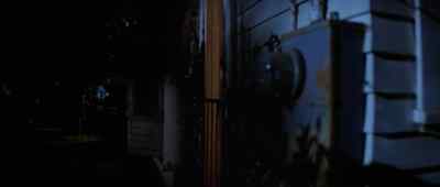 This is a WWAR special bulletin... - Halloween II