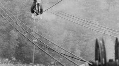 This is actually the wire
from his tightrope walk. - World's Most Scenic River Journeys