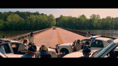 This is an active scene. Hold all positions. - Baby Driver