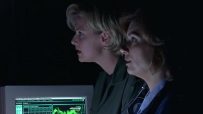 This is an even bigger problem
than we thought. - Stargate SG-1