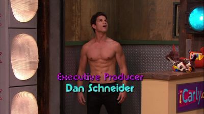 -This is an elevator. - iCarly