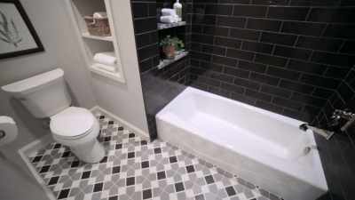 This bathroom doesn't
feel super themey, - Fixer Upper: Behind the Design