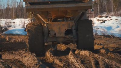This has been a problem
for us all morning. - Gold Rush