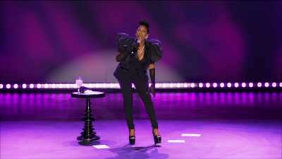 This bitch is thigh all the way down. - Sommore: Queen Chandelier
