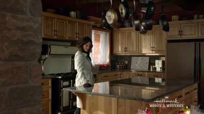 This brand new kitchen will
completely sell this house. - Northern Lights of Christmas