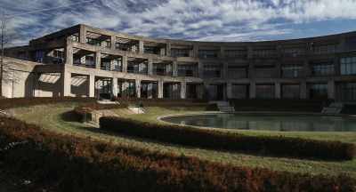 This building was designed
to essentially serve as a - Not for Resale