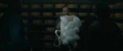 This is called a parachute. - The King's Man