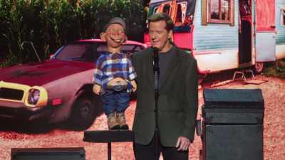 This is called "Drinking
and thinking" with Bubba J. - Jeff Dunham: Me The People