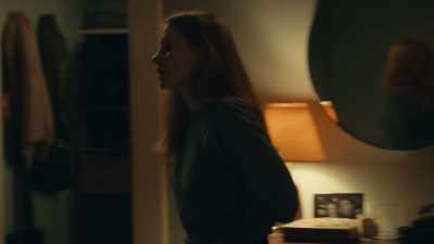 This can't-- I just-- I can't do this right now. - Scenes from a Marriage