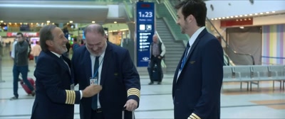 - This is Captain Fernando Marconi.
- How do you do? Excuse me. - The Extortion