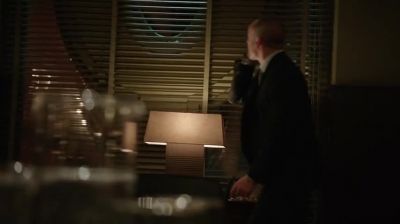 This is Captain Lance.
City hall, shots fired. - Arrow