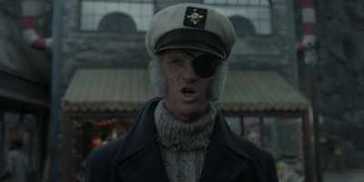 This card says "it's," I-T-apostrophe-S. - A Series of Unfortunate Events