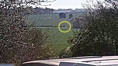 This CCTV was cross-referenced
with GPS data from the smartwatch. - Killers: Caught on Camera