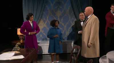This child's been cooped
up in an orphanage? - Annie Live!