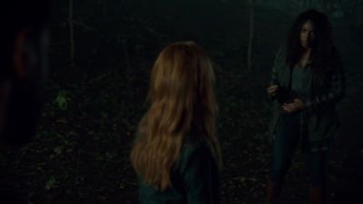 This contains
trace amounts of adamas, - Shadowhunters