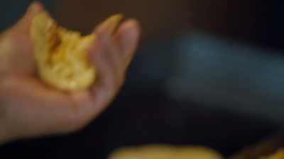 This cooked onions
in the grease - Eva Longoria: Searching for Mexico