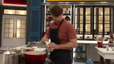 This cream is the final component
that's really gonna tie my dish together. - Cook at all Costs