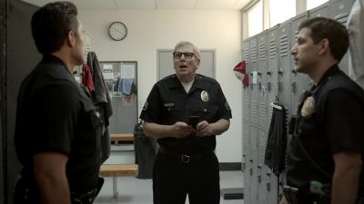 - This your creation?
- No way, Sarge. - Bosch