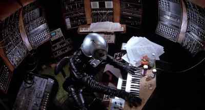This creep gets no comps. - Phantom of the Paradise