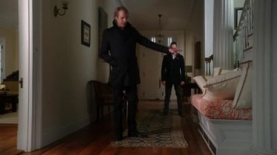 This cushion's
been disturbed. - Elementary